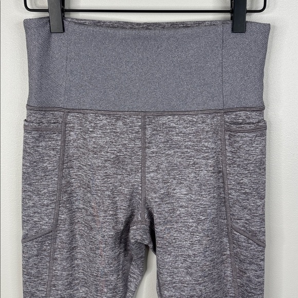 Athleta Exhale Stash Pocket Heel Tight in SoftLuxe in Comet Gray Women's Small - Picture 2 of 8
